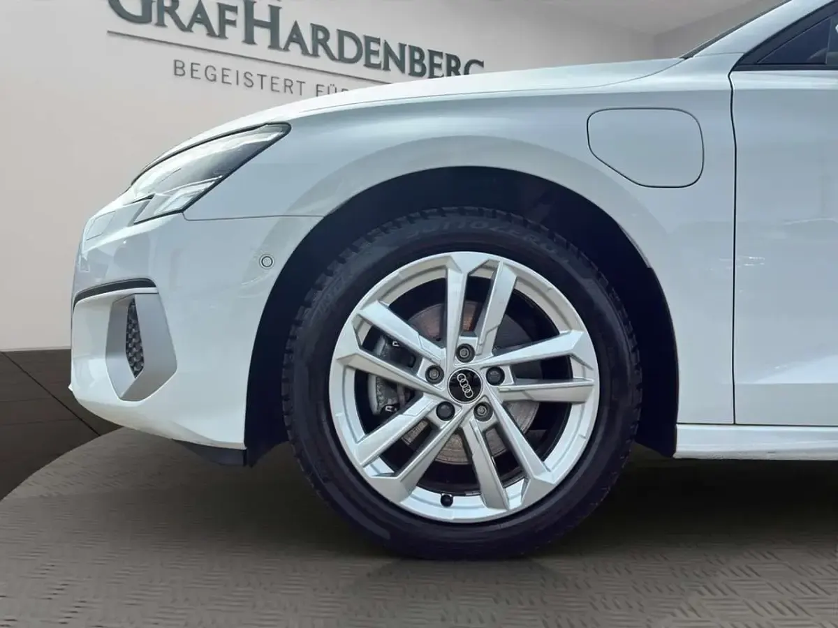 Brugt Audi A3 Advanced 204 HK (150 kW) 2023 Hvid Sedan