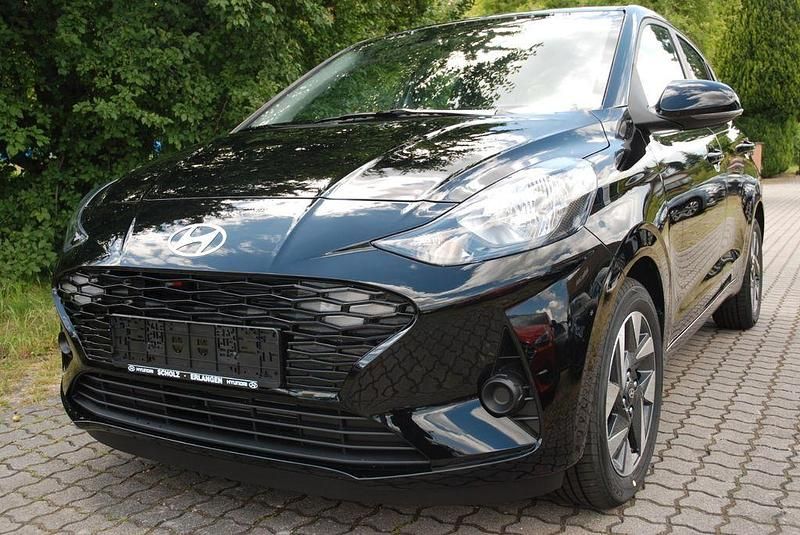 Neu Hyundai i10 Trend 79 PS (58 kW) 2025 Schwarz Kleinwagen
