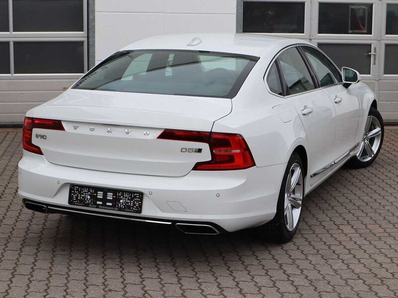Gebraucht Volvo S90 Inscription 235 PS (172 kW) 2017 Weiß Limousine