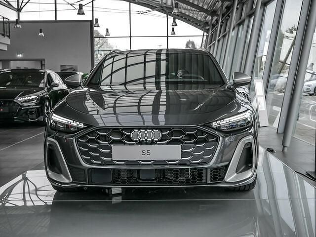 Gebraucht Audi S5 Ambiente 367 PS (269 kW) 2024 Daytonagrau perleffekt Kombi