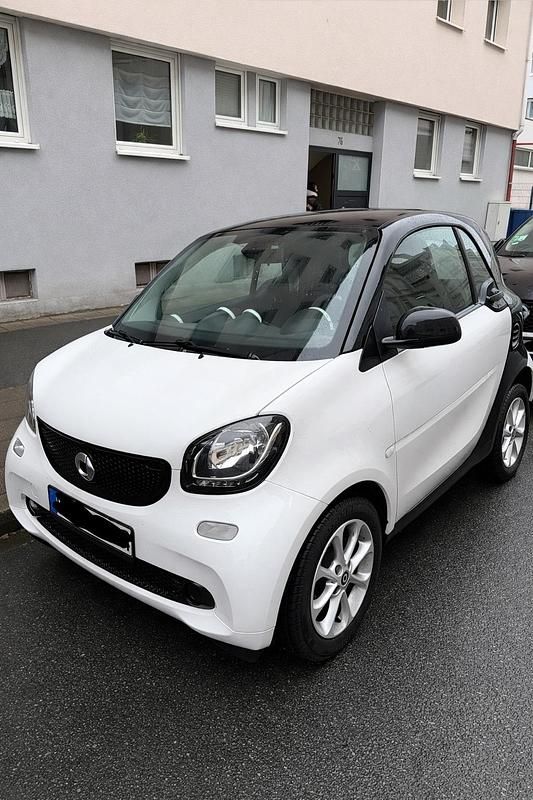 Gebraucht Smart ForTwo Coupé 71 PS (52 kW) 2014 Weiß Coupé
