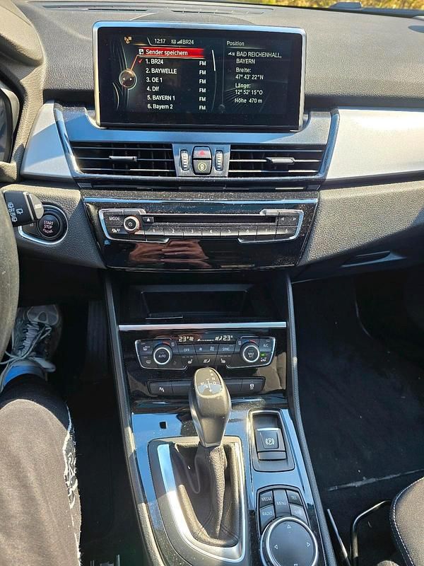 Gebraucht BMW 220 190 PS (139 kW) 2015 Grau Kombi