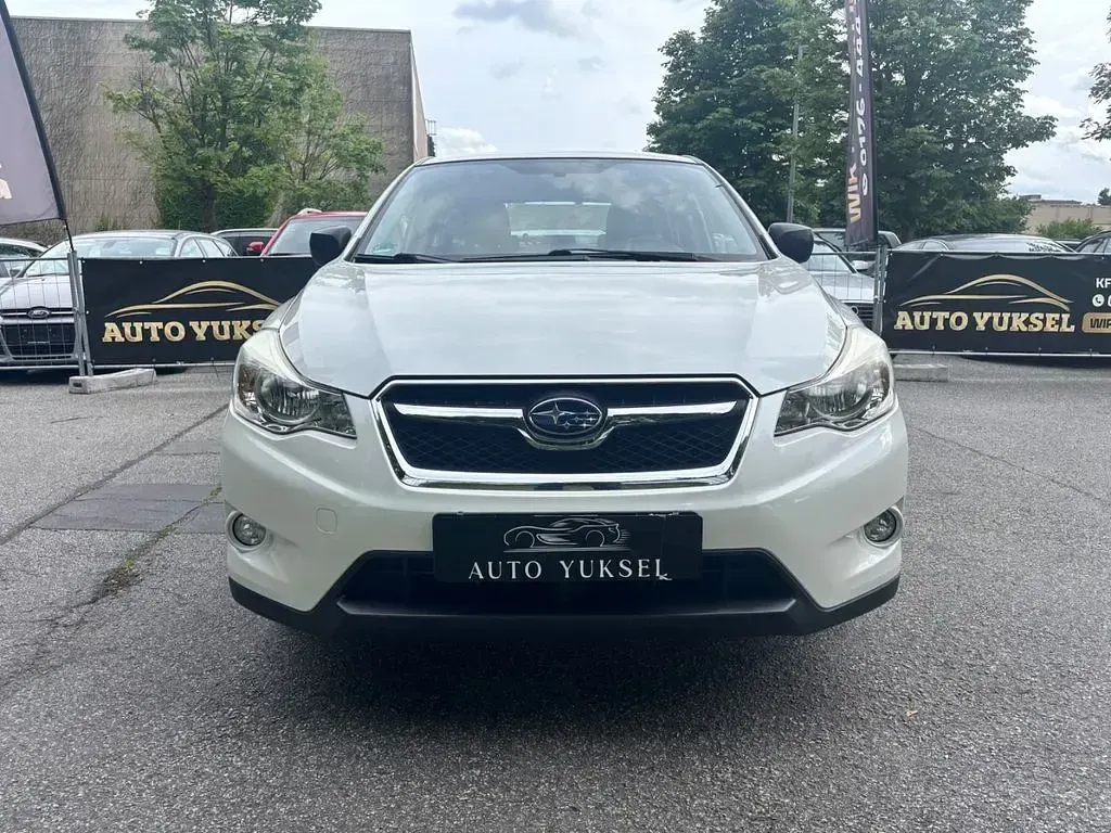 Gebraucht Subaru XV Active 147 PS (108 kW) 2013 Weiß SUV