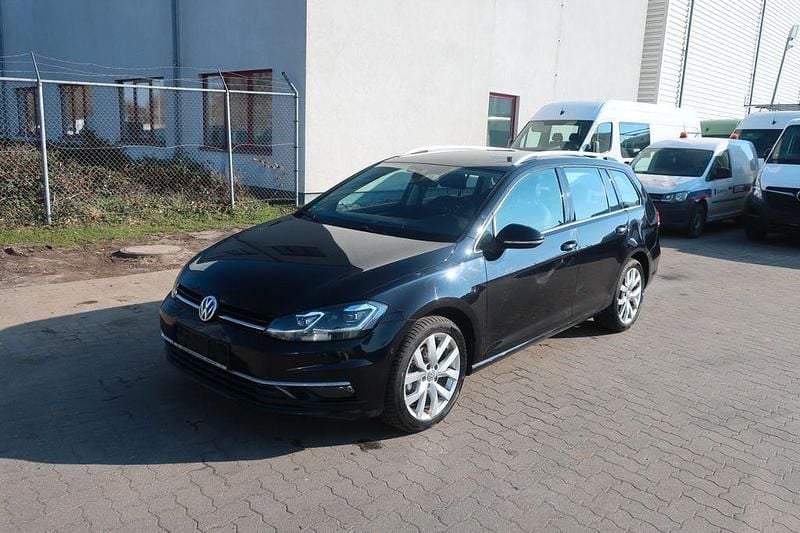 Gebraucht VW Golf VII Highline 150 PS (110 kW) 2017 Schwarz Kombi