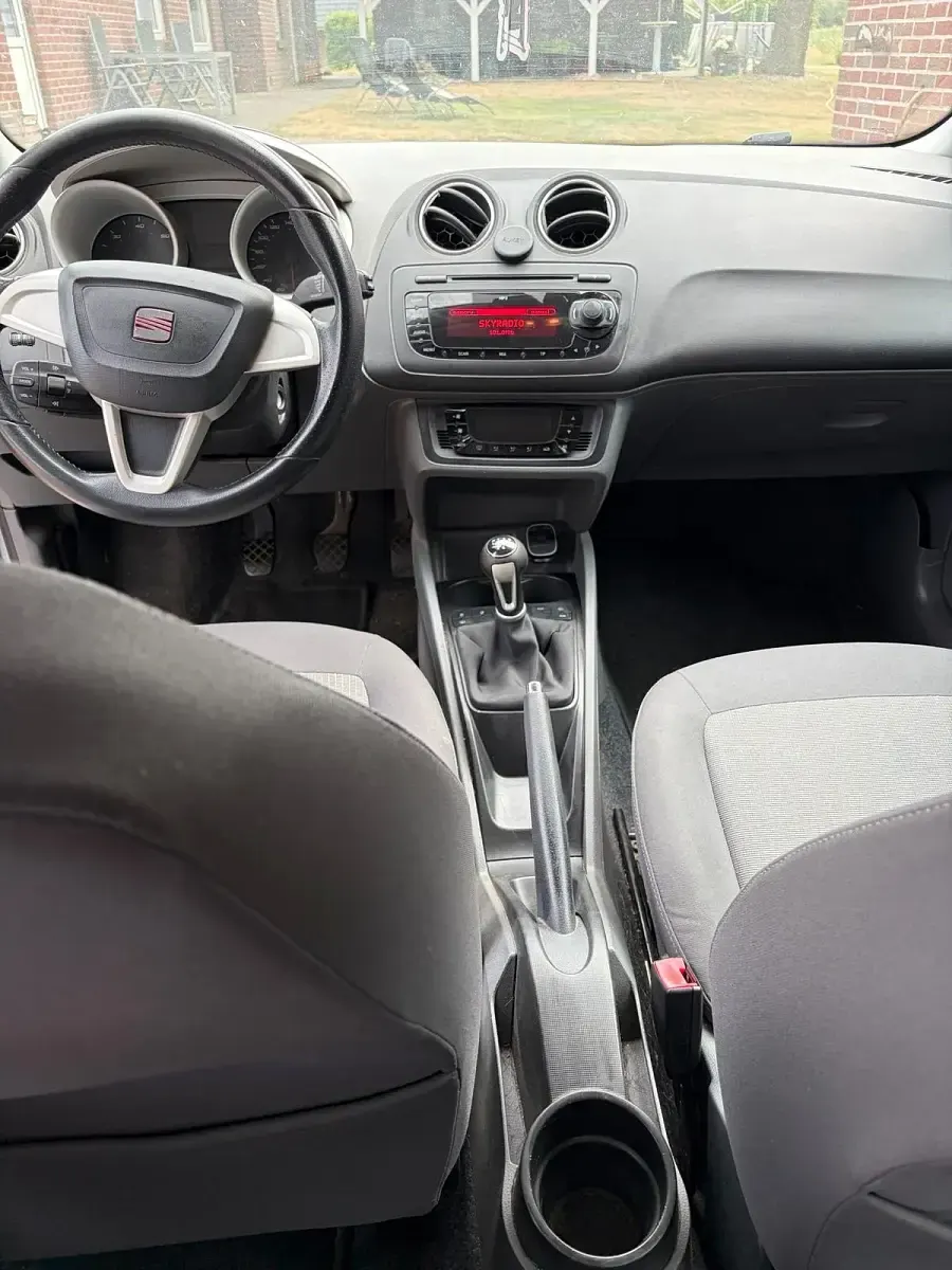 Gebraucht Seat Ibiza 105 PS (77 kW) 2011 Silber Kleinwagen