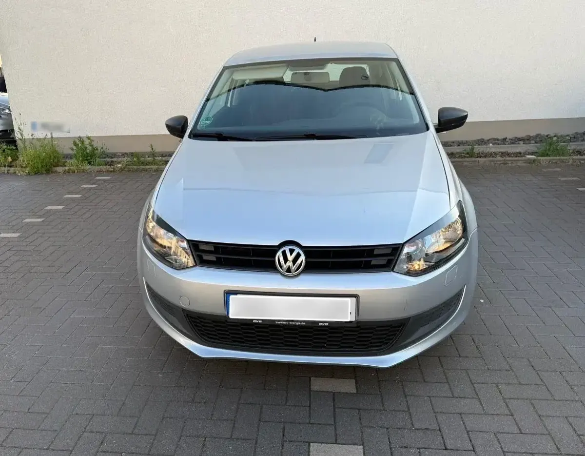 Gebraucht VW Polo Sport 65 PS (47 kW) 2013 Silber Kleinwagen