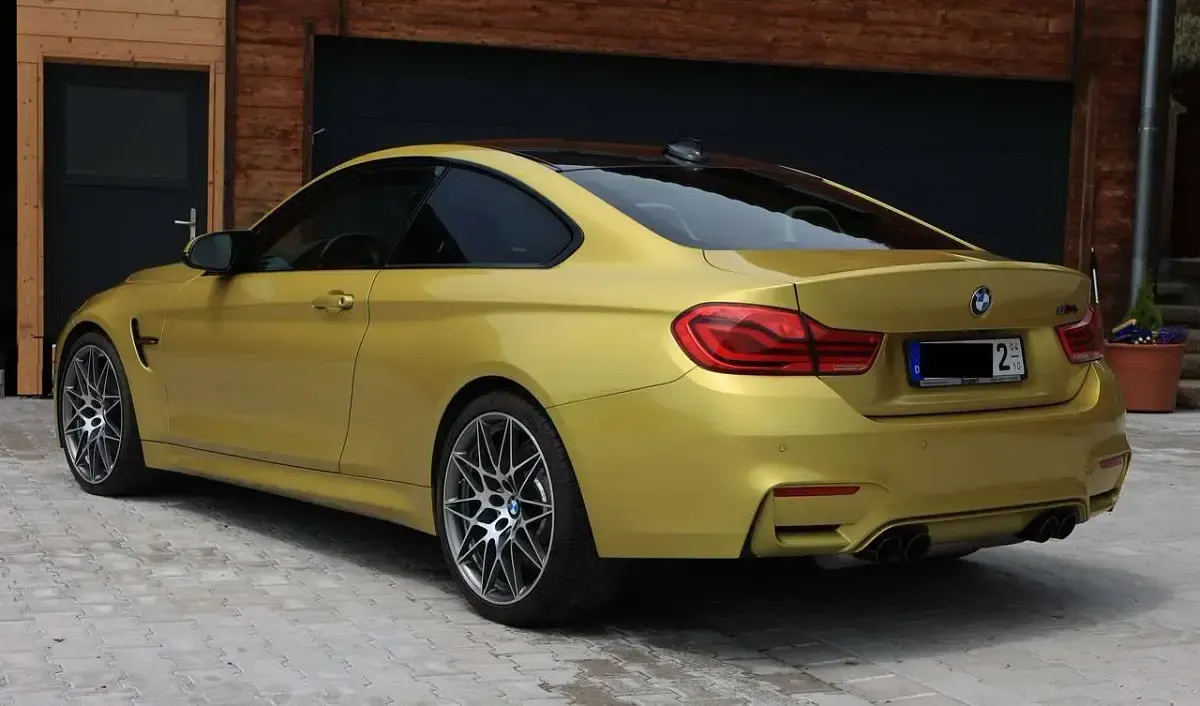Gebraucht BMW M4 Competition Edition 450 PS (330 kW) 2018 Gelb Coupé