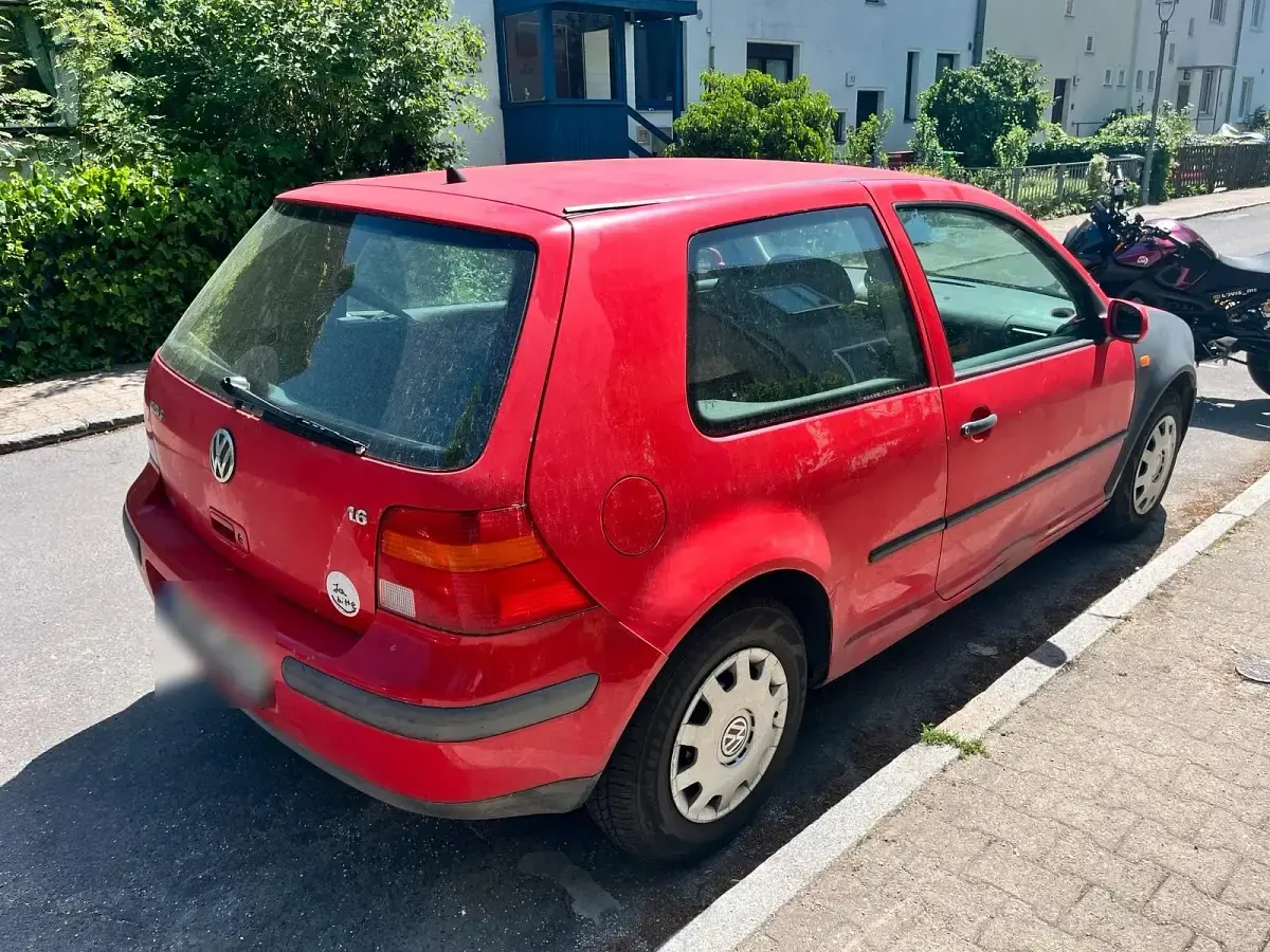 Gebraucht VW Golf VII 101 PS (74 kW) 2012 Kleinwagen
