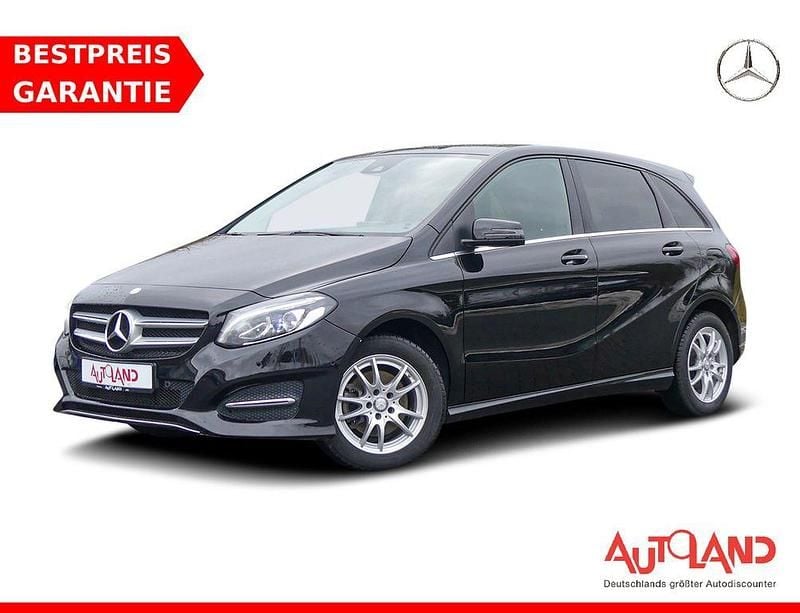 Gebraucht Mercedes B180 Urban 122 PS (89 kW) 2017 Schwarz Van / Kleinbus