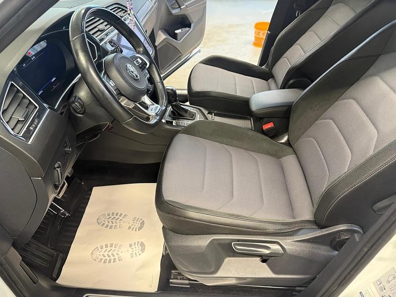 Gebraucht VW Tiguan Allspace R-line 239 PS (175 kW) 2019 Weiß SUV