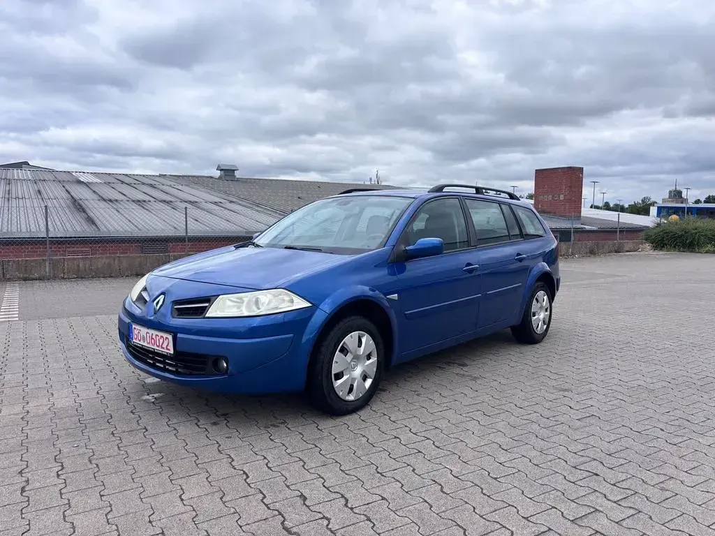 Gebraucht Renault Mégane Avantage 111 PS (81 kW) 2009 Blau Limousine