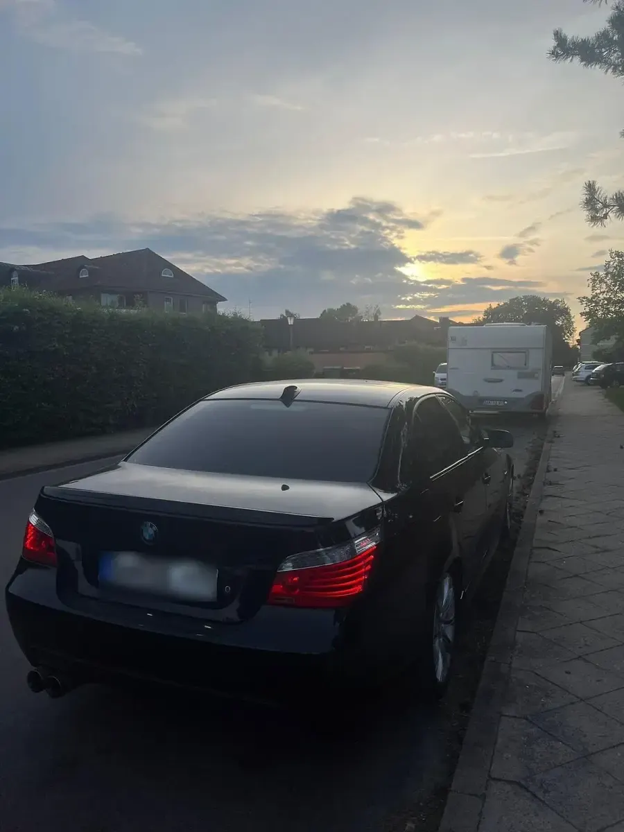 Usata BMW 520 170 CV (125 kW) 2004 Nero Berlina