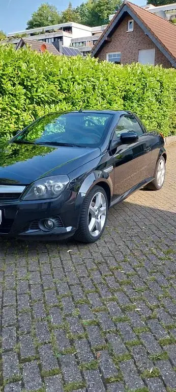 Gebraucht Opel Tigra Sport 125 PS (91 kW) 2005 Schwarz Cabrio