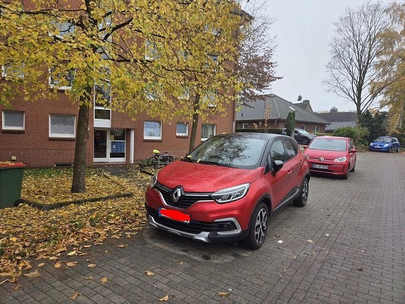 Rot Gebraucht 2018 Renault Captur Initiale Paris SUV | 8.500 € (Superpreis) - Bild 1/4