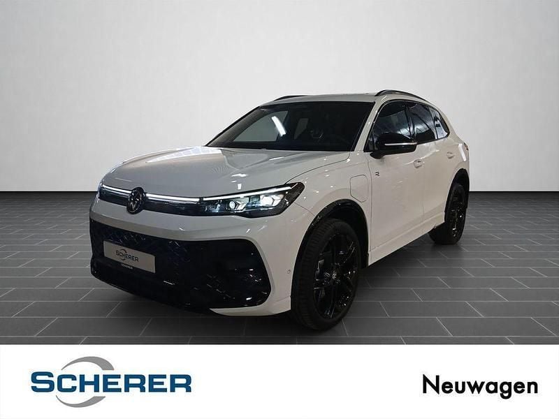 Weiß Neu 2025 VW Tiguan R-line SUV | 65.545 € - Bild 1/4