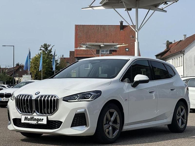 Gebraucht BMW 220 M Sport 156 PS (114 kW) 2024 Alpinweiss Kombi