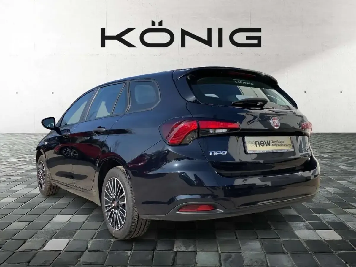 Gebraucht Fiat Tipo Cross 131 PS (96 kW) 2023 New nero Limousine