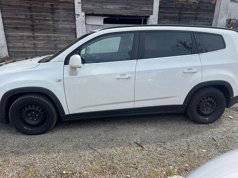 Gebraucht Chevrolet Orlando LTZ 163 PS (119 kW) 2012 Weiß Van / Kleinbus