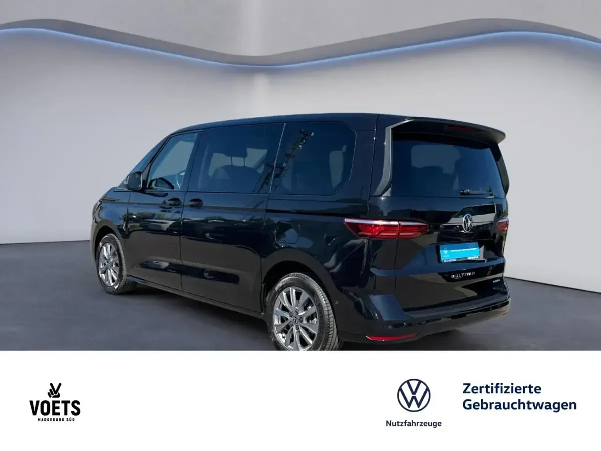 Usado VW Multivan Energetic 150 HP (110 kW) 2022 Preto Monovolume