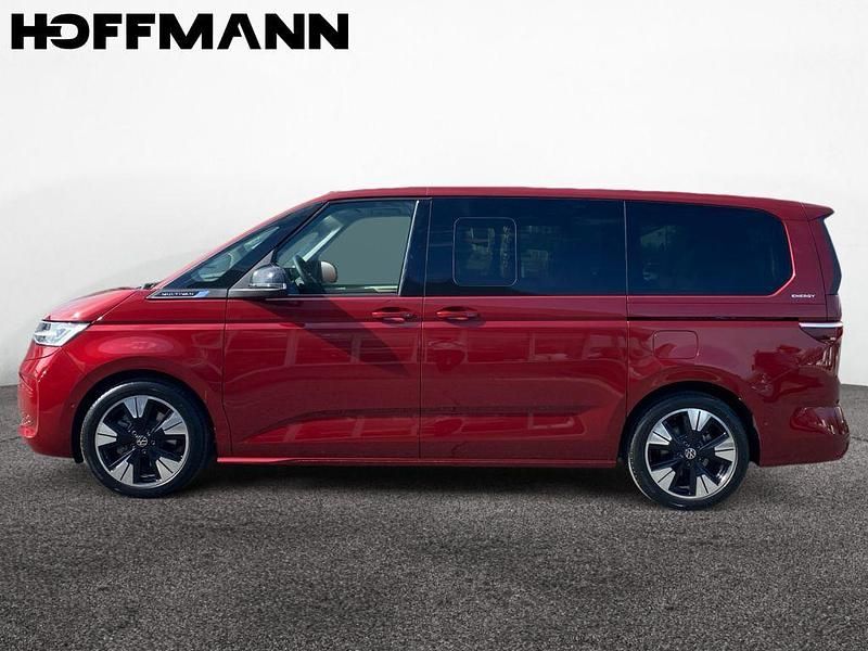 Neu VW Multivan 245 PS (180 kW) 2026 Fortana red metallic Van