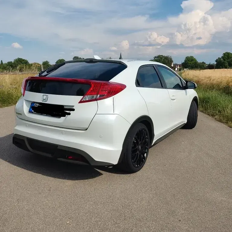 Gebraucht Honda Civic Sport 120 PS (88 kW) 2013 Weiß Limousine