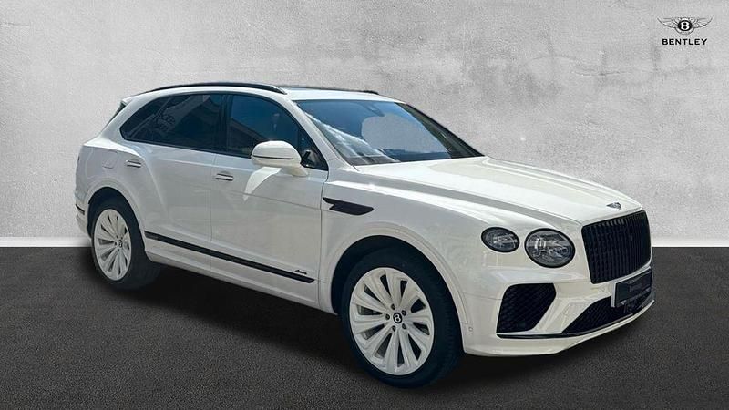 Weiß Neu 2025 Bentley Bentayga SUV | 305.000 € (Etwas zu teuer) - Bild 1/4