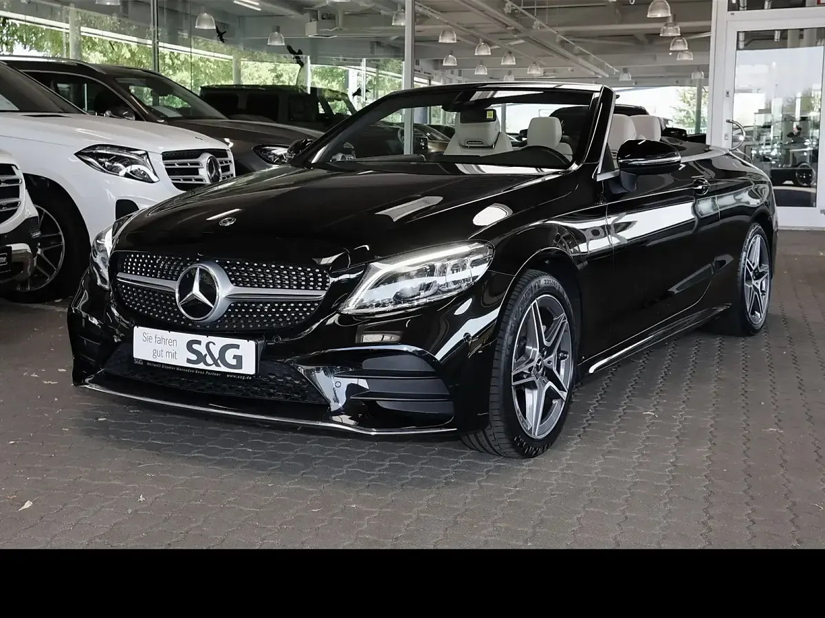 Gebraucht Mercedes C200 AMG 184 PS (135 kW) 2020 Cabrio