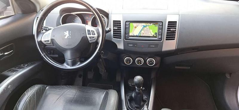 Gebraucht Peugeot 4007 Platinum 156 PS (114 kW) 2009 Silber SUV