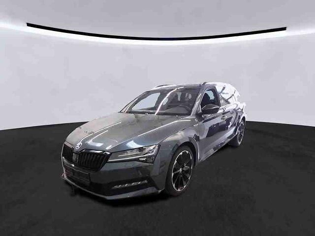 Gebraucht Skoda Superb SportLine 190 PS (139 kW) 2020 Grau Kombi
