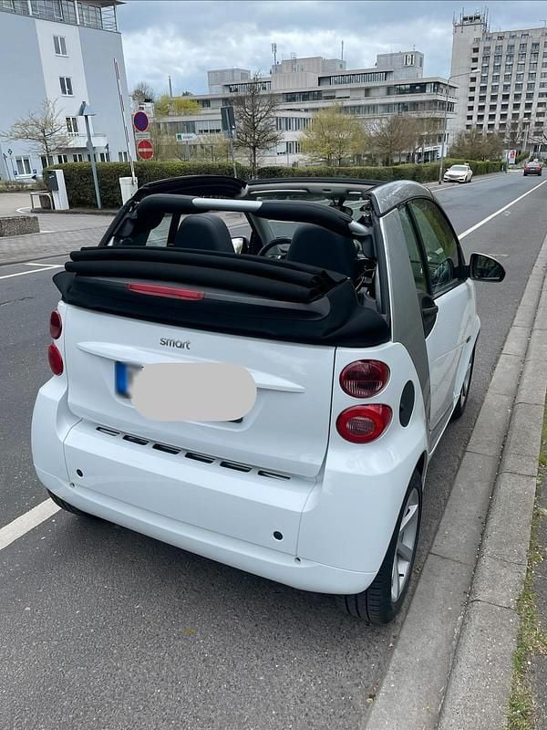 Gebraucht Smart ForTwo Cabrio 84 PS (61 kW) 2008 Weiß Cabrio