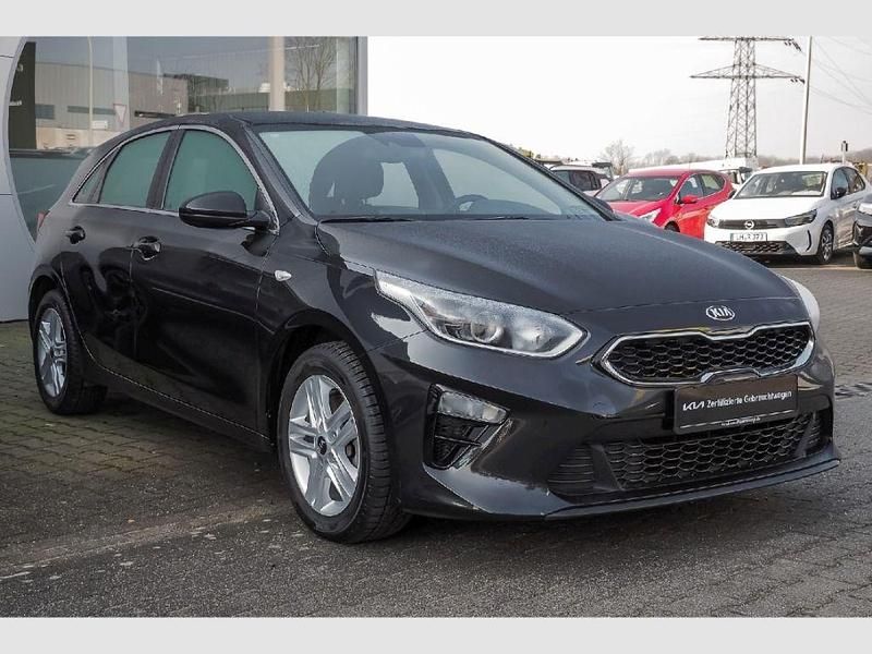Gebraucht Kia Ceed Vision 120 PS (88 kW) 2020 1k) zilinaschwarz met. (schwarz Kleinwagen