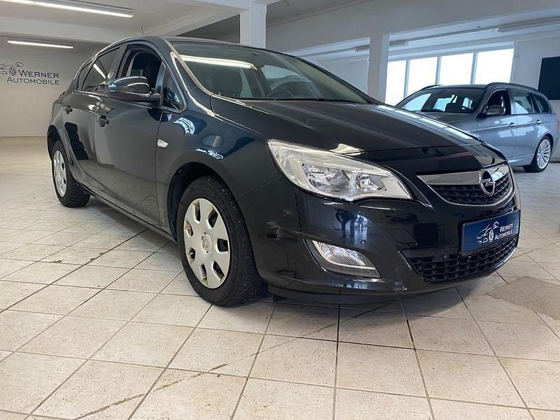 Gebraucht Opel Astra Design Edition 110 PS (80 kW) 2011 Schwarz Limousine