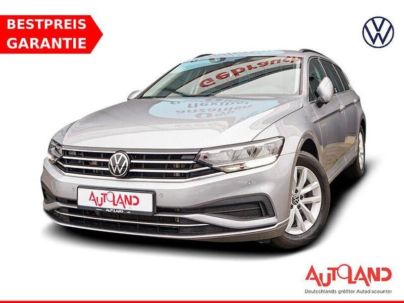 Usata VW Passat 150 CV (110 kW) 2022 Argento Station wagon