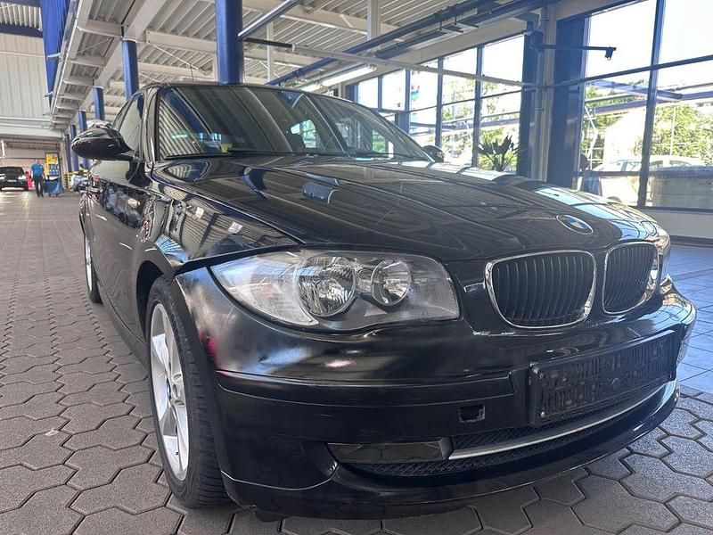 Schwarz Gebraucht 2007 BMW 116 Advantage Kleinwagen | 3.350 € (Fairer Preis) - Bild 1/4
