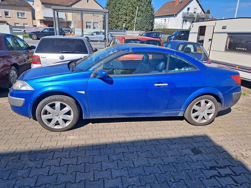 Blau Gebraucht 2005 Renault Mégane Cabriolet Cabrio | 1.150 € (Superpreis) - Bild 1/4