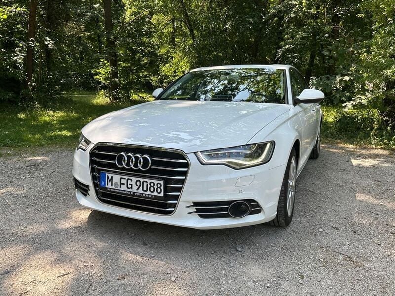 Weiß Gebraucht 2012 Audi A6 Limousine | 15.800 € (Guter Preis) - Bild 1/4