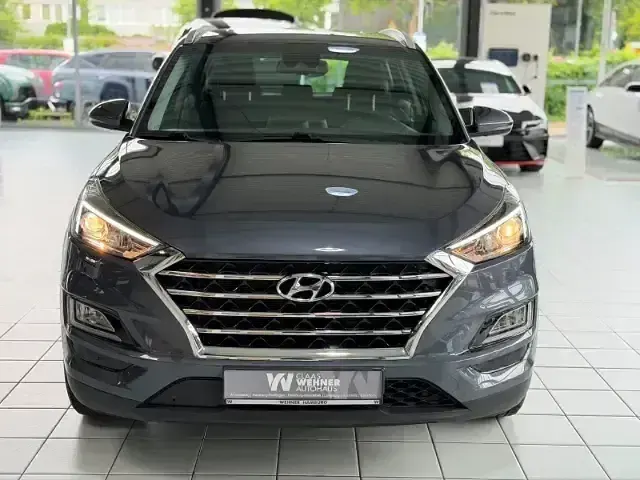 Gebraucht Hyundai Tucson Trend 132 PS (97 kW) 2019 Grau SUV