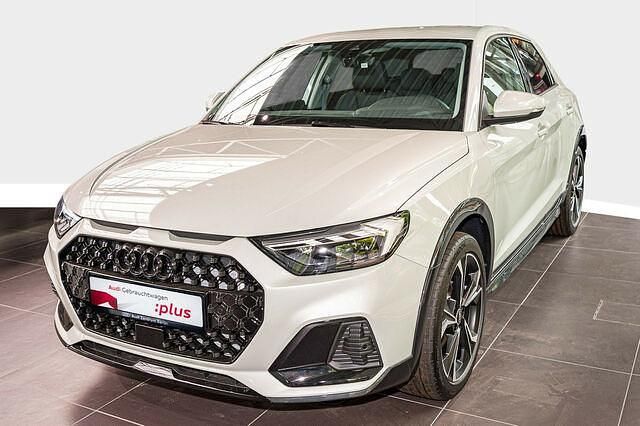 Gebraucht Audi A1 Ambiente 150 PS (110 kW) 2024 Tausilber metallic Kleinwagen