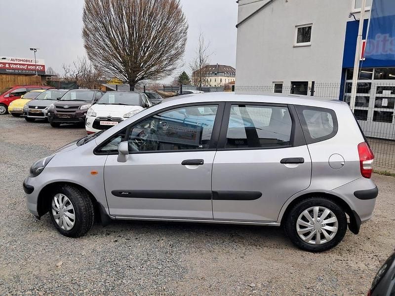 Gebraucht Honda Jazz S 83 PS (61 kW) 2002 Silber Kleinwagen