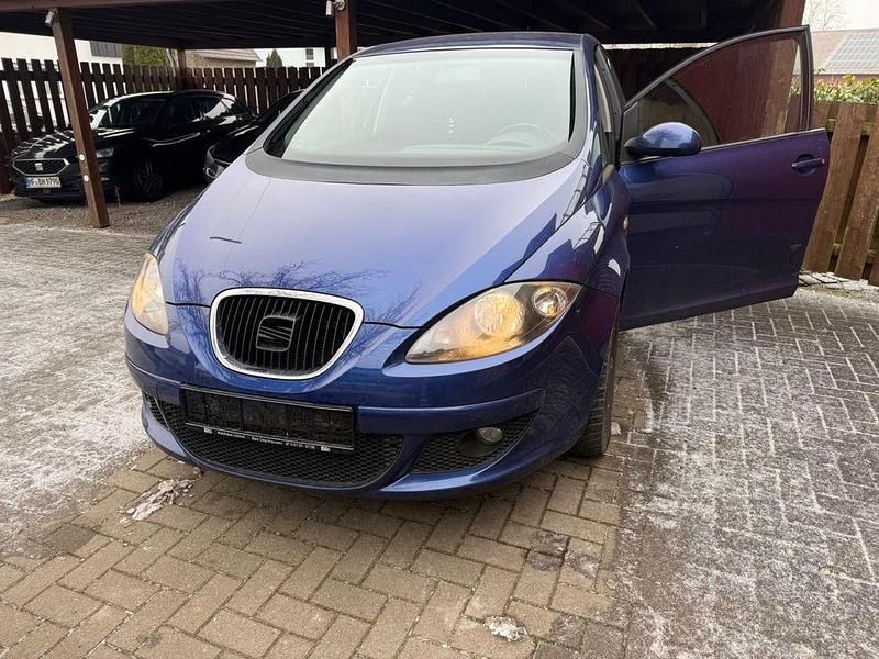 Blau Gebraucht 2005 Seat Altea Sport Van / Kleinbus | 2.300 € (Fairer Preis) - Bild 1/4