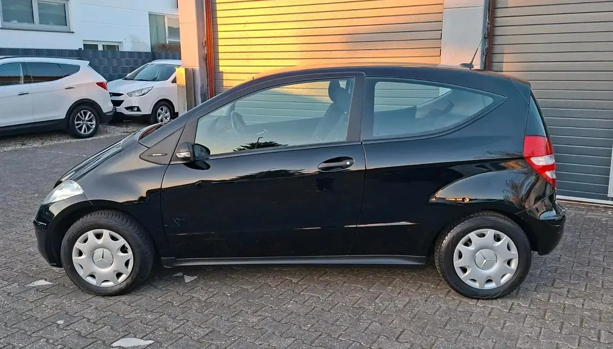 Używany Mercedes A170 116 KM (85 kW) 2005 Czarny Coupe