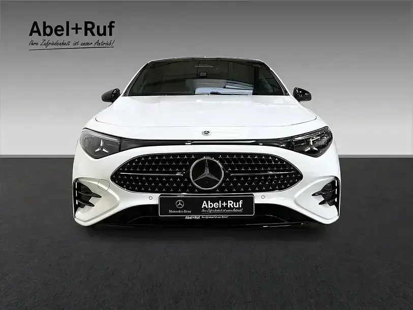 Gebraucht Mercedes CLA200 AMG 163 PS (119 kW) 2026 Weiß Limousine