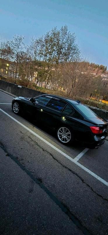 Second-hand BMW 335 306 CP (225 kW) 2014 Negru Berlinǎ