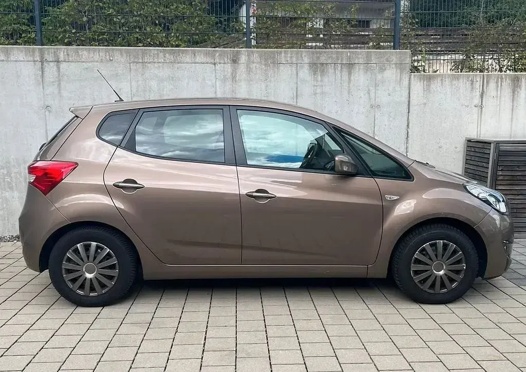 Gebraucht Hyundai ix20 Trend 125 PS (91 kW) 2014 Kleinwagen