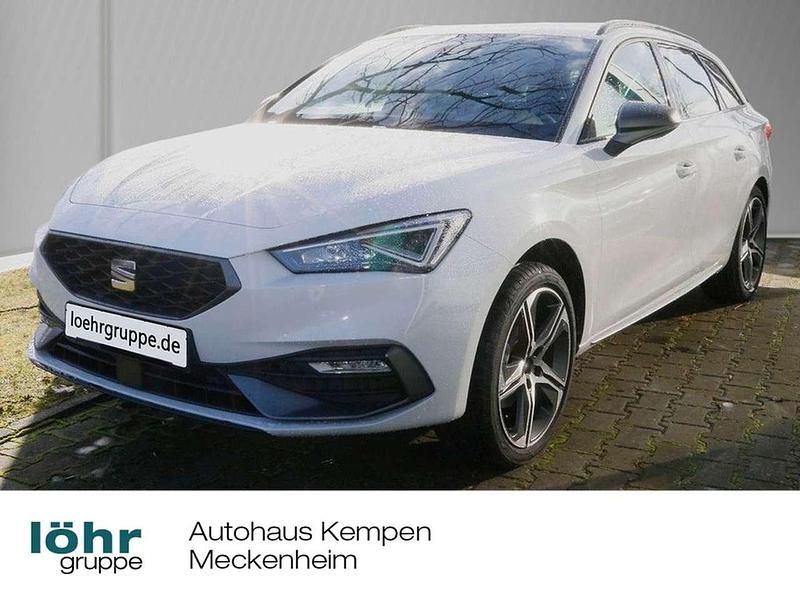 "nevada" weiss Gebraucht 2025 Seat Leon FR Kombi | 31.930 € (Etwas zu teuer) - Bild 1/4