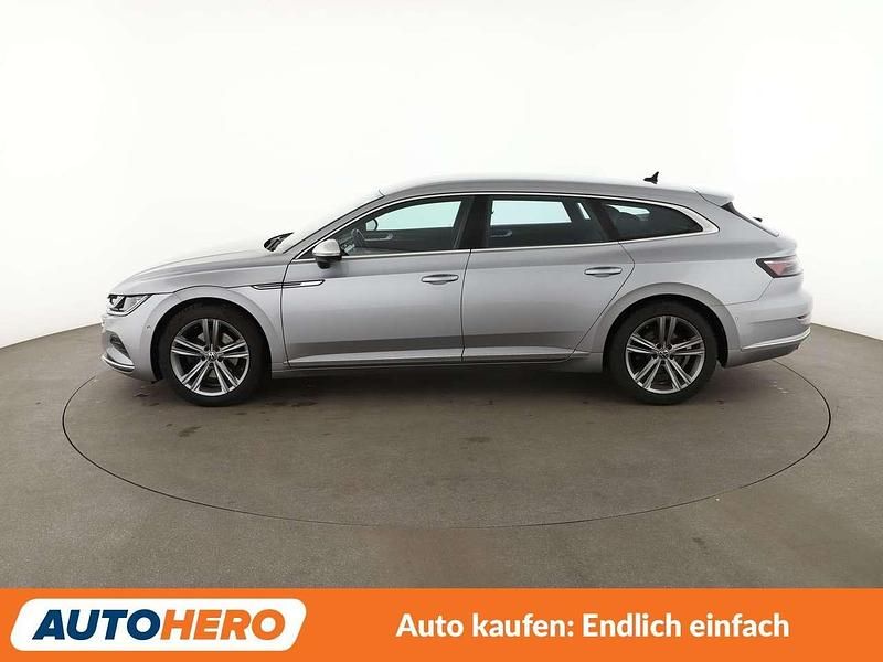 Gebraucht VW Arteon Elegance 200 PS (147 kW) 2021 Pyrit silber Kombi