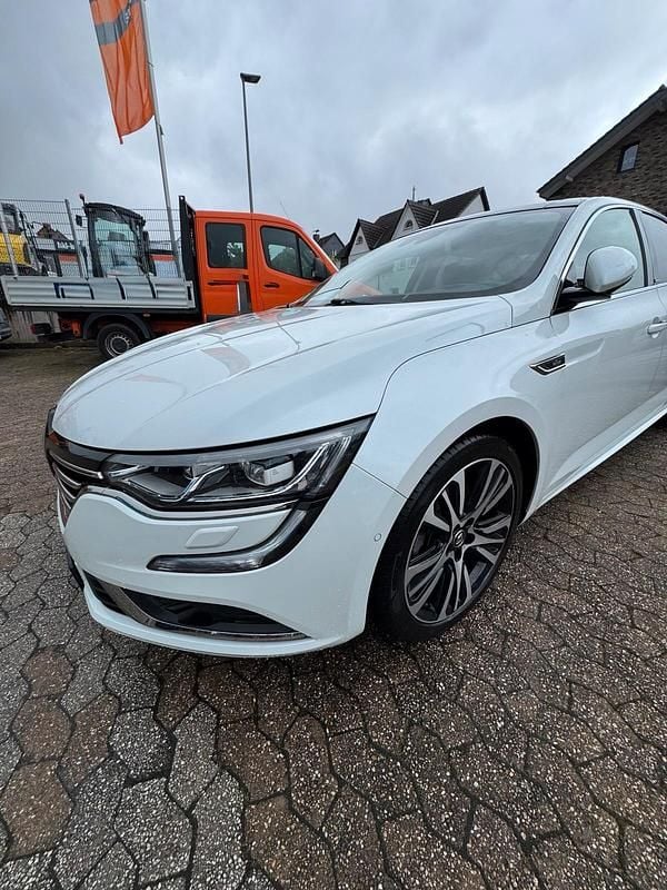 Gebraucht Renault Talisman Initiale Paris 200 PS (147 kW) 2018 Weiß Limousine