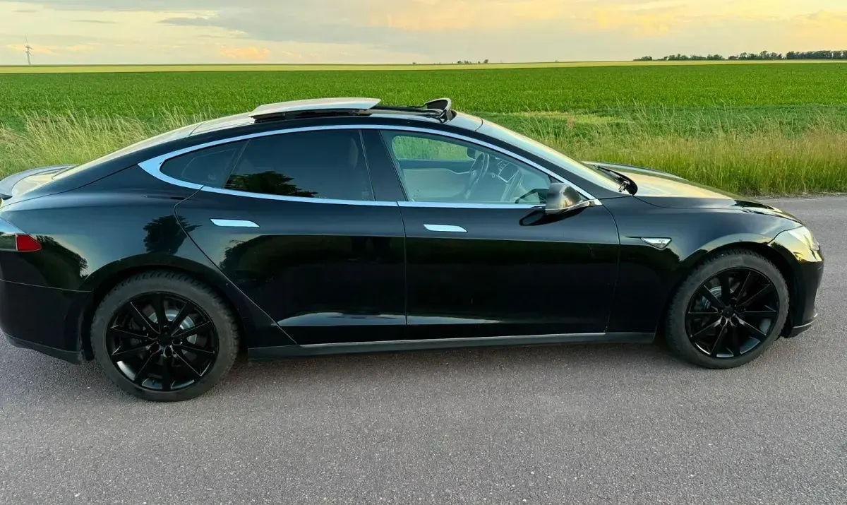 Gebraucht Tesla Model S 309 kW (421 PS) 2013 Weiß Kleinwagen