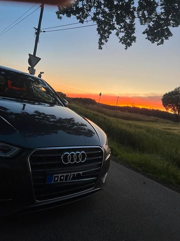 Gebraucht Audi A3 S-Line 122 PS (89 kW) 2013 Grau Limousine