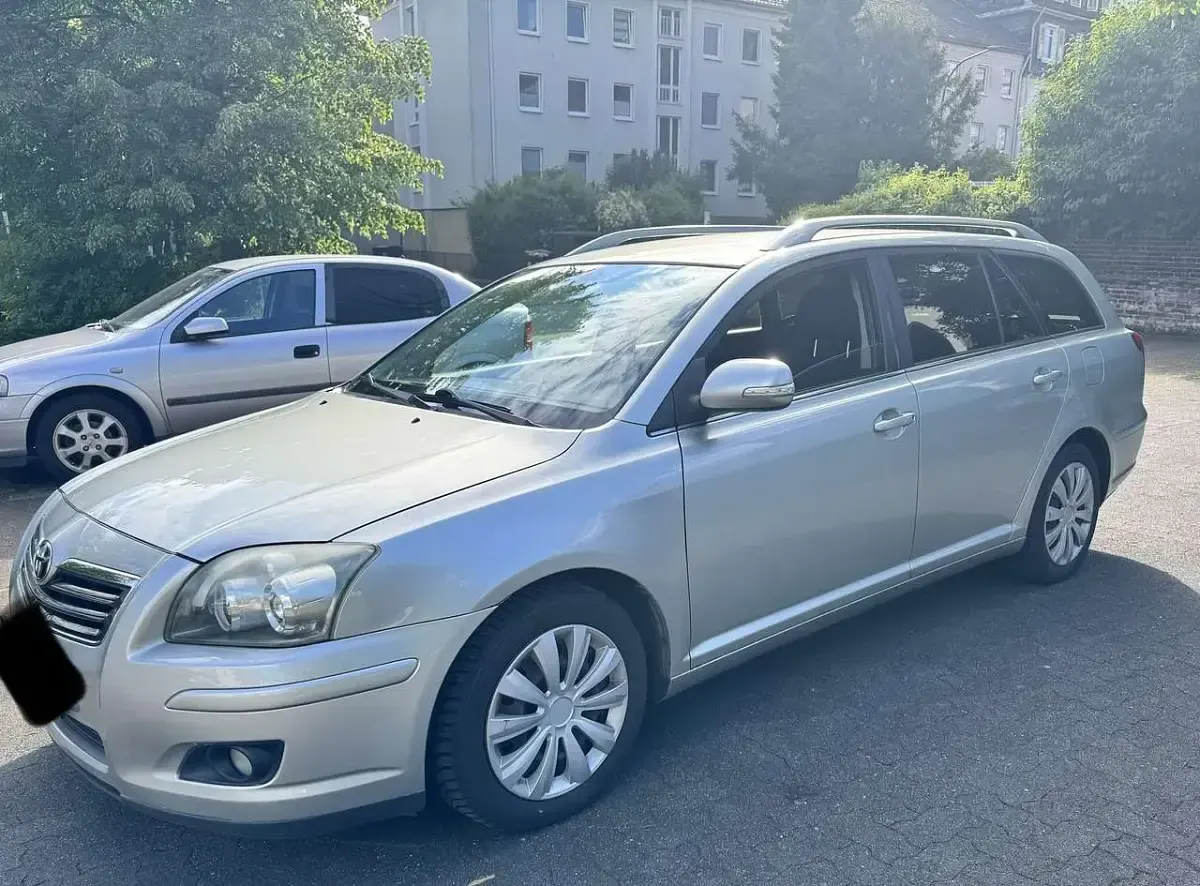 Gebraucht Toyota Avensis 126 PS (92 kW) 2007 Kombi